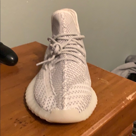 Yeezy Boost 350 v2 Static’s Reflective - Picture 4 of 7